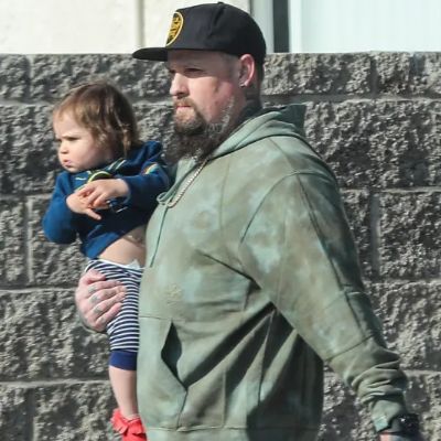Raddix Madden and her father, Benji Madden.